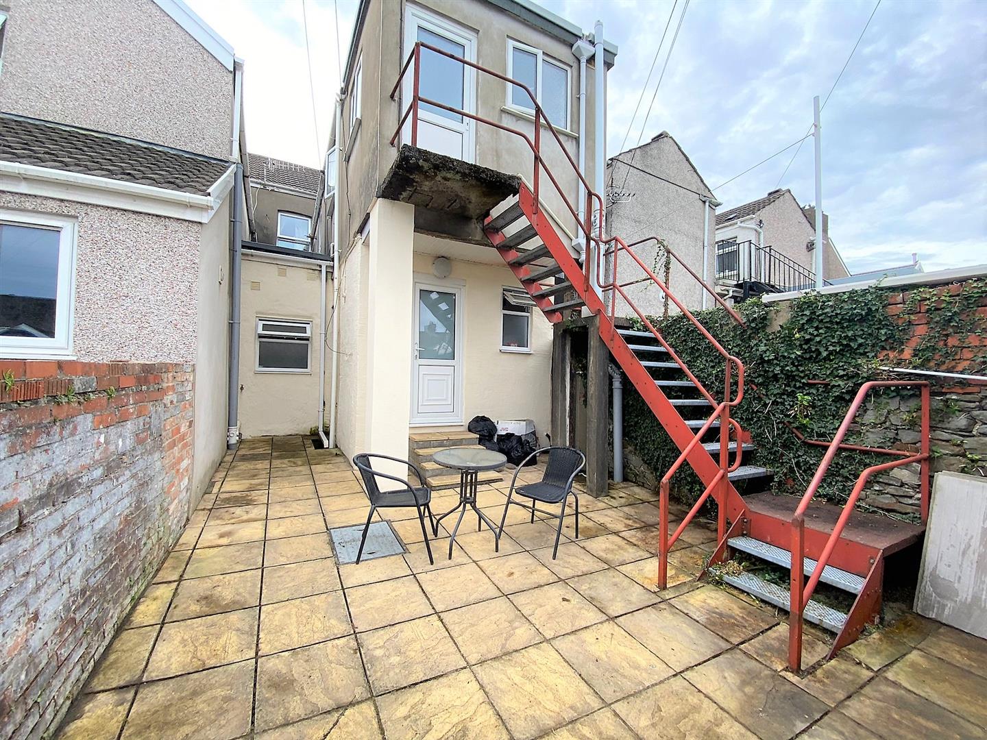 King Edwards Road, Swansea, SA1 4LX